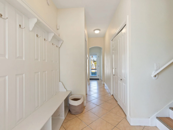 Luxurious 8 Bedroom Coastal Retreat in Destin - Perfect for Groups